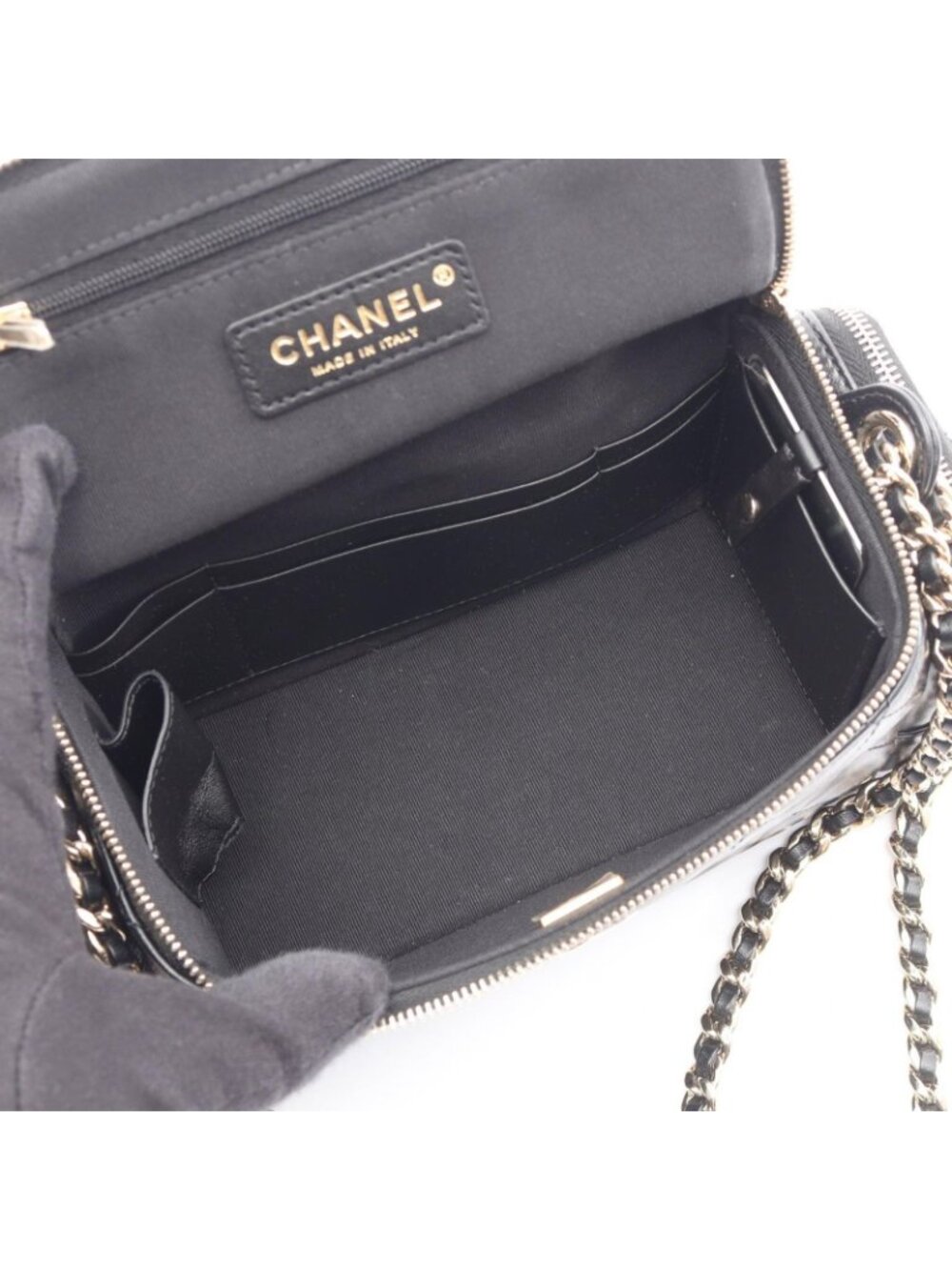 Chanel Shoulder Bag Quilted Vanity 2-Way Black Lambskin Chain - Picture 3 of 10